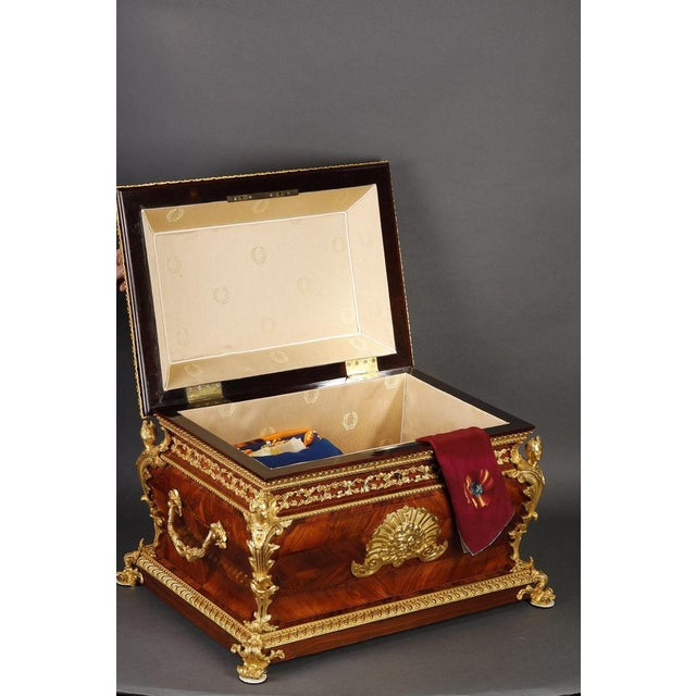 Large Louis XV Style Casket in Rosewood, Gilt Bronze and Porcelain, 1870 For Sale - Image 16 of 17