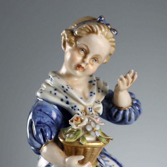 Statuettes from Capodimonte, Set of 2 For Sale - Image 3 of 12