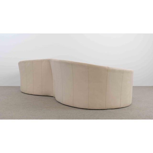 Cream Eves Island Cream Four-Seater Sofa in Leather from Bretz, 2000s For Sale - Image 8 of 18