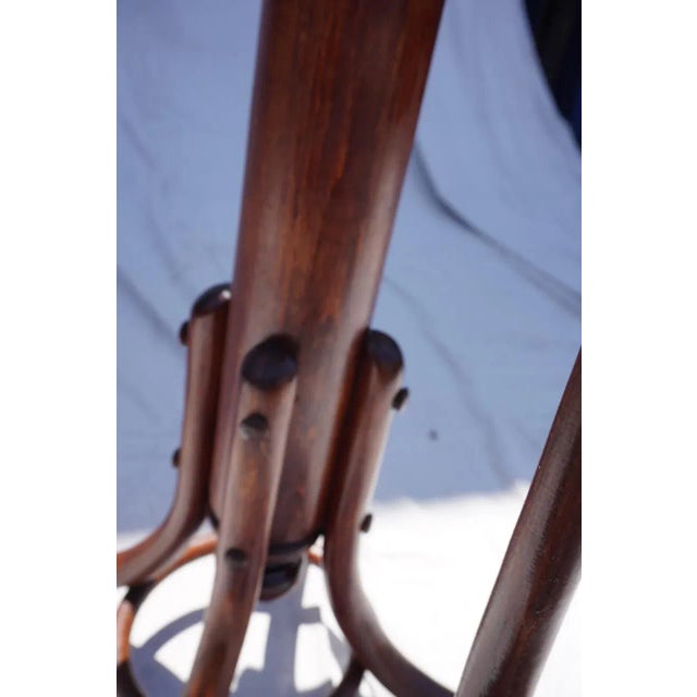 Art Nouveau Attributed Thonet Children’s Hairdresser Swivel Chair – Austria, 1920s For Sale - Image 3 of 8