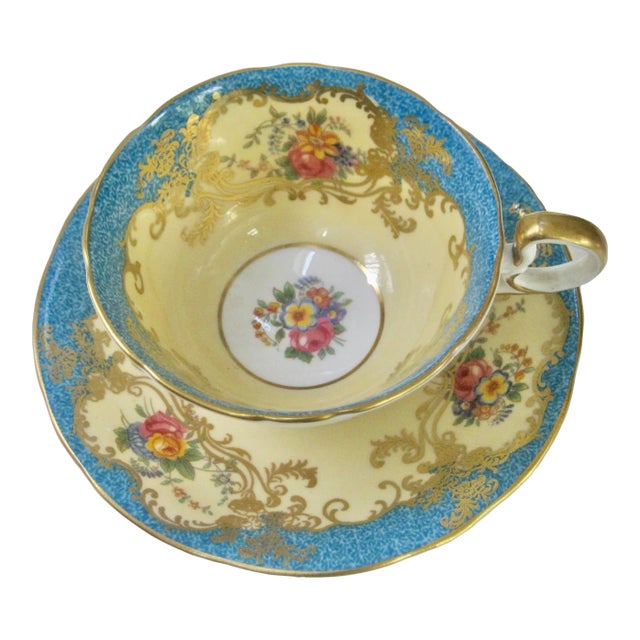 Aynsley Vintage Hand Decorated Floral Bouquet Cup & Saucer Set- 2 Pieces For Sale