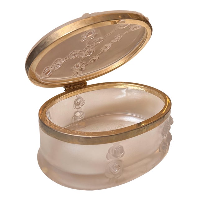 Lalique Large Lalique French Crystal Vanity Box For Sale - Image 4 of 6