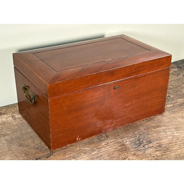 Antique c.1920's Benson & Hedges Wooden Cigar Humidor Box For Sale In Providence - Image 6 of 17