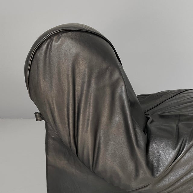 Set of Space Age French Black Leather Armchair Ottoman from Airborne, 1970s For Sale - Image 9 of 18