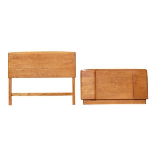 1960s Mid Century Heywood Wakefield Champagne Twin Bed Headboard and Footboard - 2 Pieces For Sale
