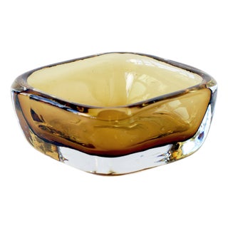 Swedish Bowl by Vicke Lindstrand for Kosta, 1950s For Sale