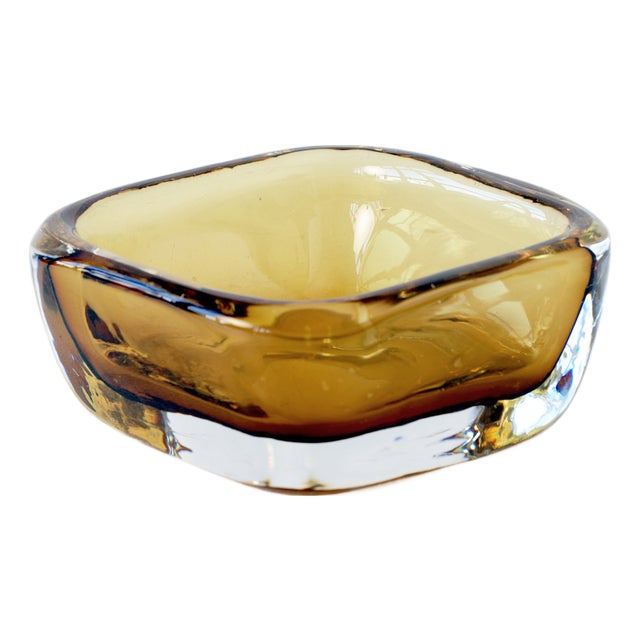 Swedish Bowl by Vicke Lindstrand for Kosta, 1950s For Sale