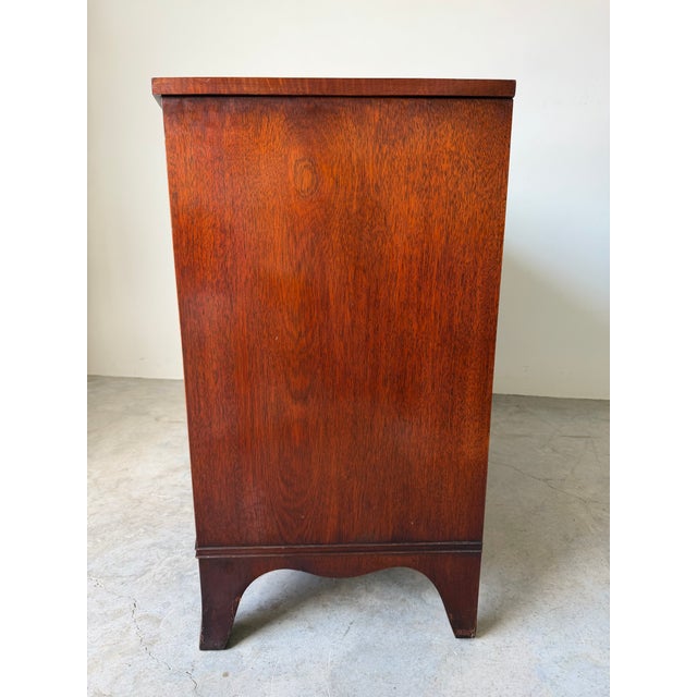 Brown 1970’s Vintage Drexel Georgian-Style Mahogany Bow Front Chest of Drawers For Sale - Image 8 of 12