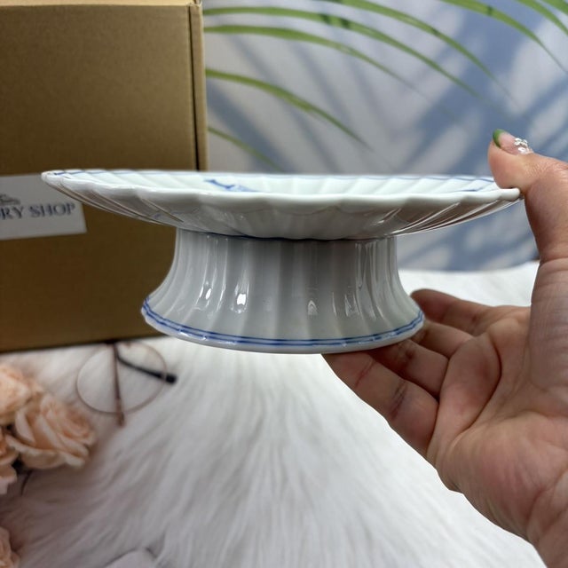 Late 20th Century Late 20th-Century Japanese Vintage Blue-and-White Pedestal Dish For Sale - Image 5 of 7