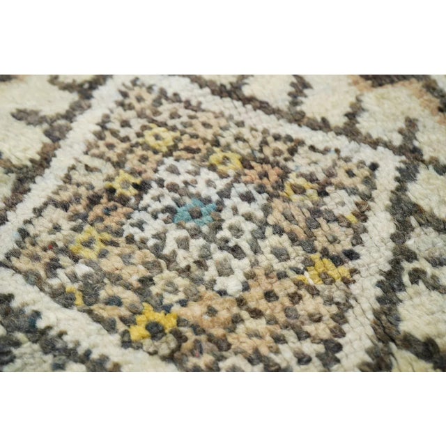 Vintage Morrocan Rug 5'4'' x 7'2'' For Sale In New York - Image 6 of 10