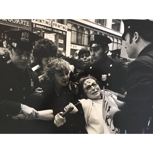 Fred McDarrah, Feminist Protesting Vietnam War, 1972 For Sale