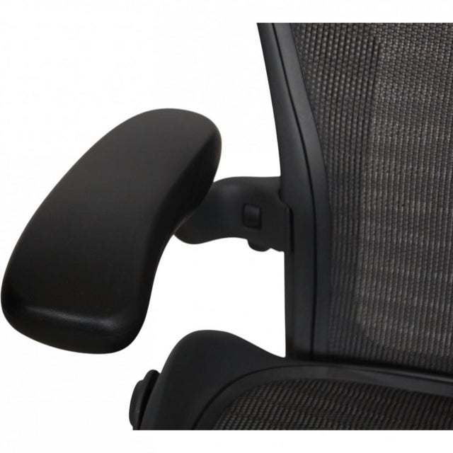 Aaron Chair from Herman Miller For Sale - Image 5 of 18