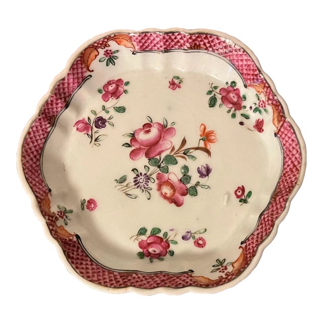 18th Century Chinese Export Porcelain Famille Rose Hexagonal Tea Pot Stand For Sale