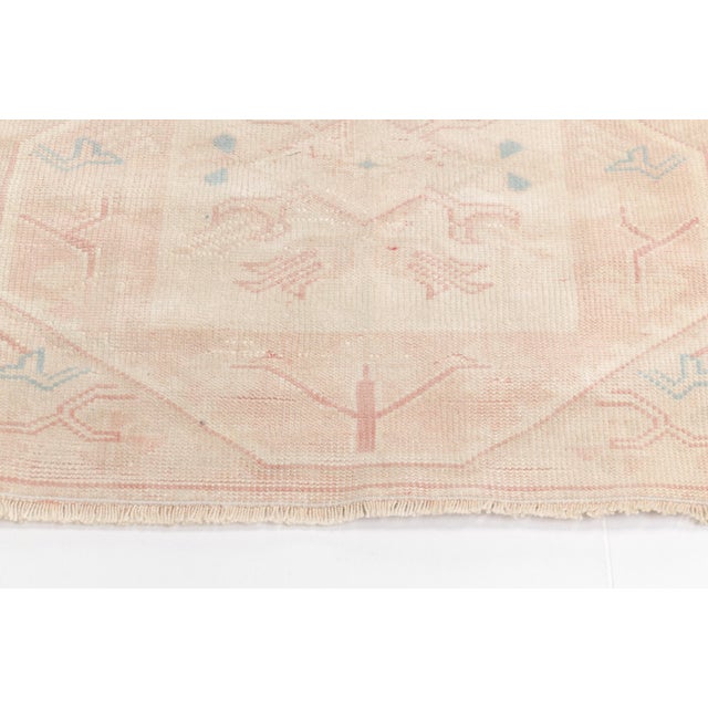 Vintage Turkish Oushak Runner - Neutral Pastel Medallion For Sale - Image 4 of 10