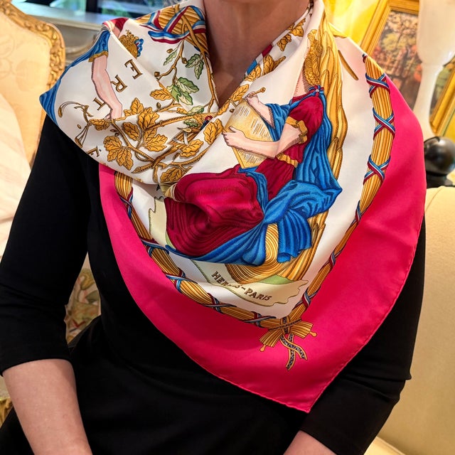 Hermes Silk Scarf "Republiqe Francaise - Liberte, Egalite, Fraternite - 1789" For Sale - Image 11 of 12