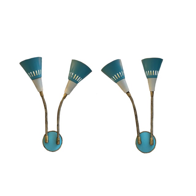 Pair of vintage Stilnovo style wall lights, 50-60s Pair of vintage wall lamps from the 1950s–1960s, featuring elegant...