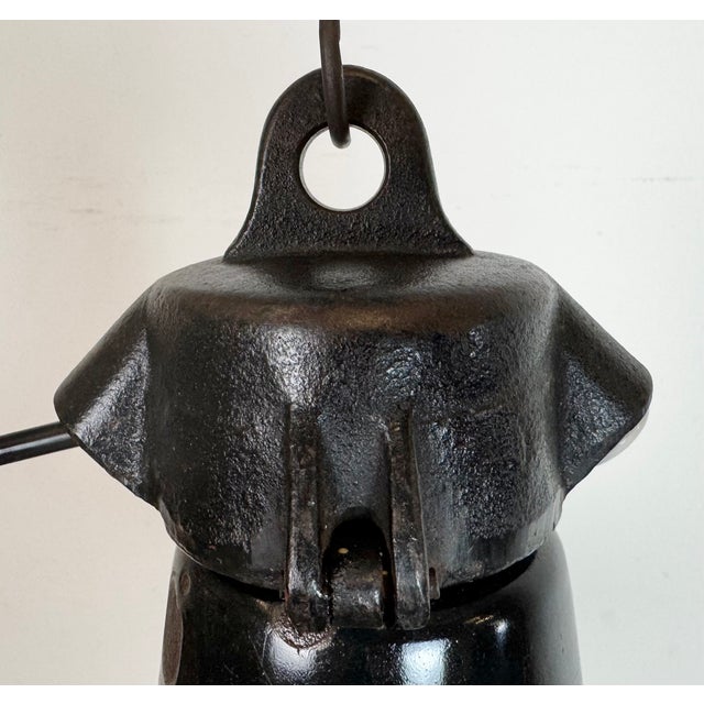 Industrial Black Enamel Factory Lamp with Cast Iron Top, 1950s For Sale - Image 11 of 18