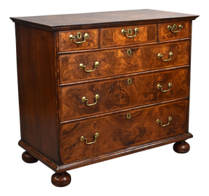George III Burr Walnut Chest of Drawers, 1790