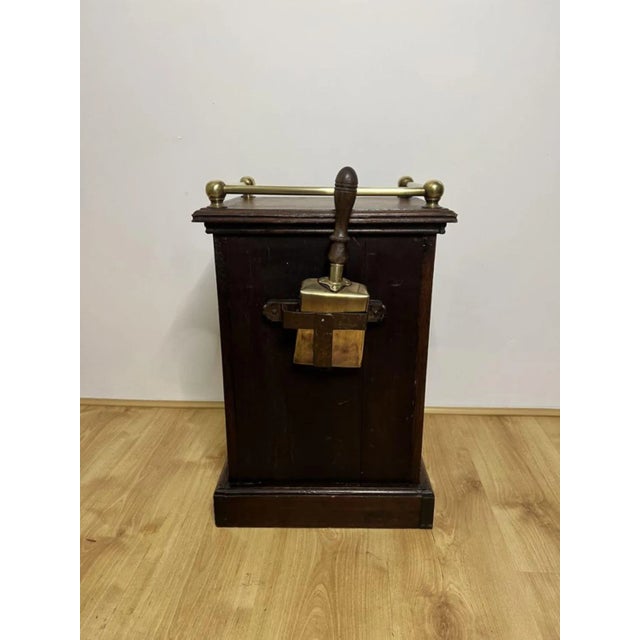 Antique Edwardian Oak and Brass Coal Purdonium, 1900s For Sale - Image 4 of 8