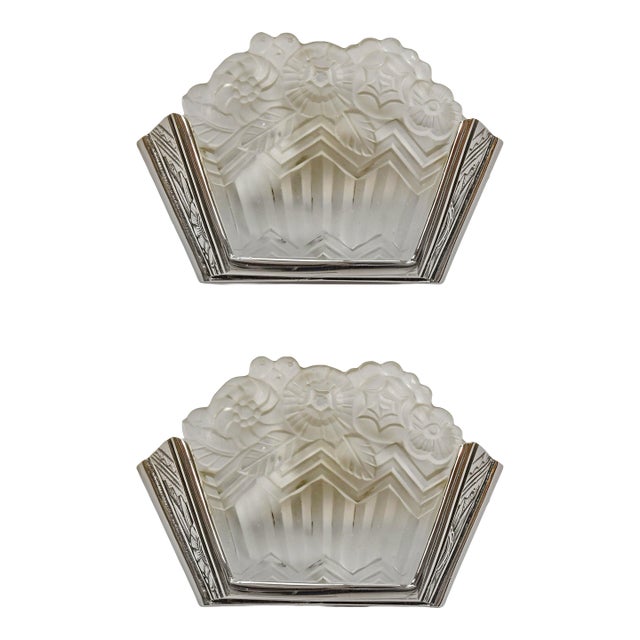 A Pair of French 1920s Art Deco Wall Sconces by Noverdy France - 2 Pairs Available For Sale