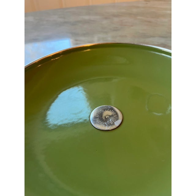 Mid-Century Modern 1960s Cathrineholm Mid-Century Lotus Pattern in White on Avocado Enamelware Casserole With Lid For Sale - Image 3 of 12