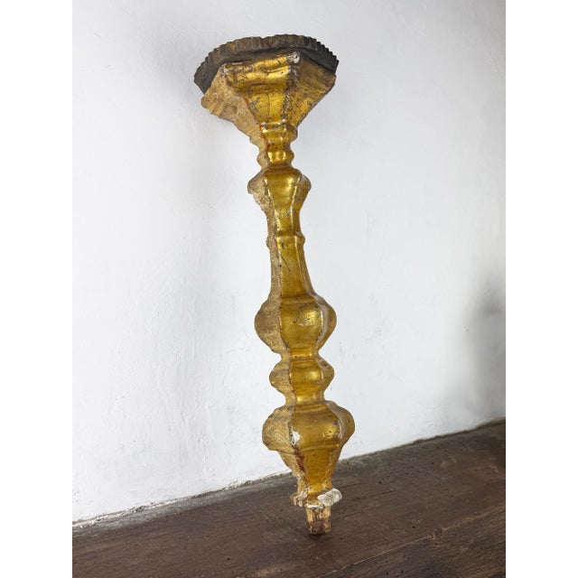 Architecture Salvage Wood Altar Candlestick, in Very Good conditions. Designed before 1890