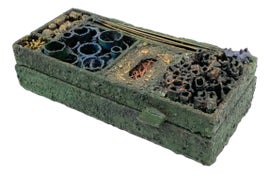 Example of James Bearden Decor