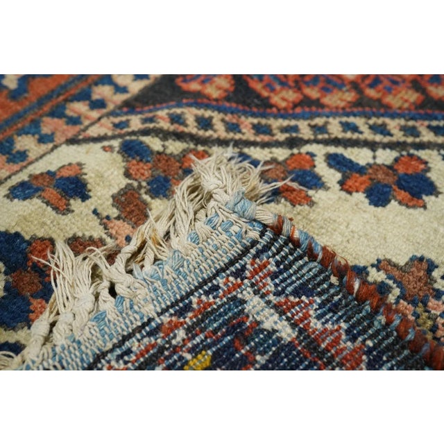 Antique Bakhtiari Rug 6'4'' X 9'6'' For Sale In New York - Image 6 of 12