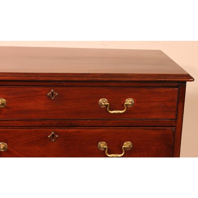 Small Mahogany Chest of Drawers, 18th Century For Sale - Image 4 of 12