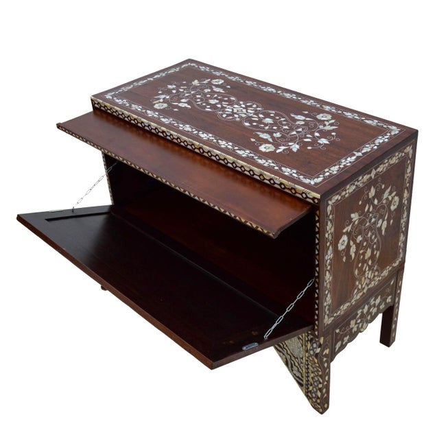 Wood Vintage Mother-Of-Pearl Inlaid Walnut Console Table & Mirror Set For Sale - Image 7 of 13