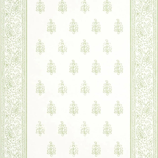 Contemporary SAMPLE - Schumacher Katsura Stripe II Wallpaper In Leaf For Sale - Image 3 of 4