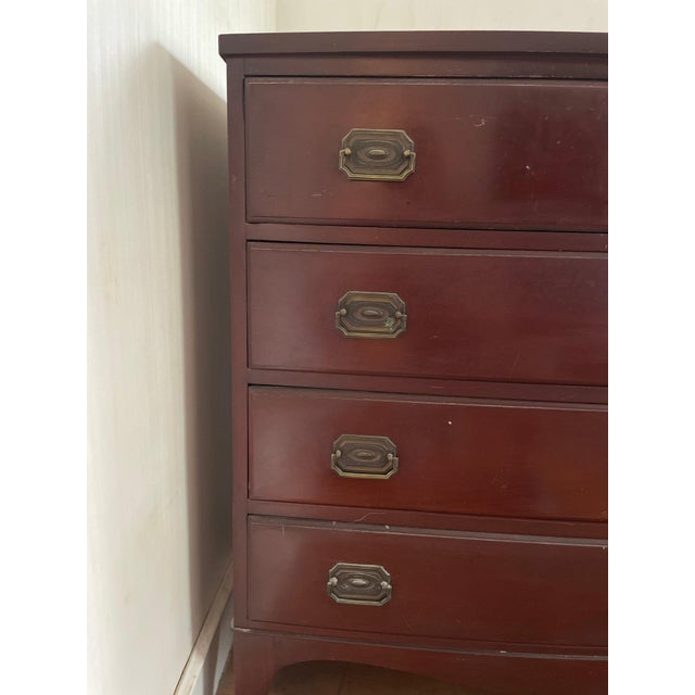 Mid 20th Century Continental Furniture Company Mahogany Serpentine Chest of Drawers — Classic Curved Front Design For Sale - Image 9 of 13