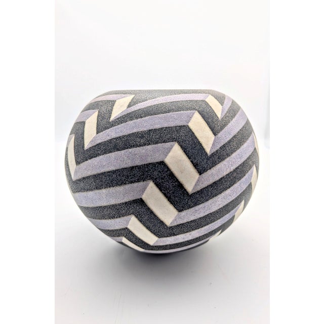 Exquisite German Studio Pottery by Inke Lerch-Brodersen (Bünsdorf, c. 2005) A sophisticated and visually captivating...