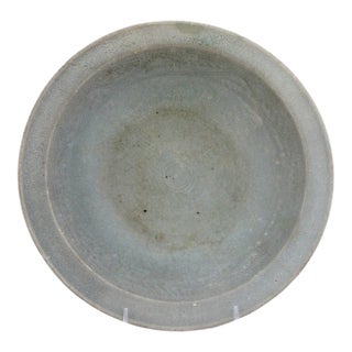 Southeast Asian Thai Sawankhalok Sukhothai Style Celadon Stoneware Pottery Bowl For Sale