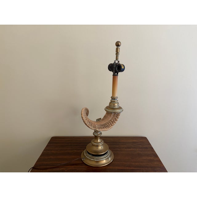 1970s Faux Ram’s Horn & Brass Table Lamp in the English Country House Style For Sale - Image 11 of 12