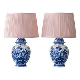 Blue and White Hand-Painted Floral Ginger Jar Table Lamps with Pink Silk Lampshades from Royal Delft, 1971, Set of 2 For Sale
