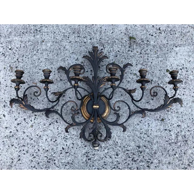 Hollywood Regency Italianate Tole and Wood Wall Sconce For Sale - Image 3 of 13
