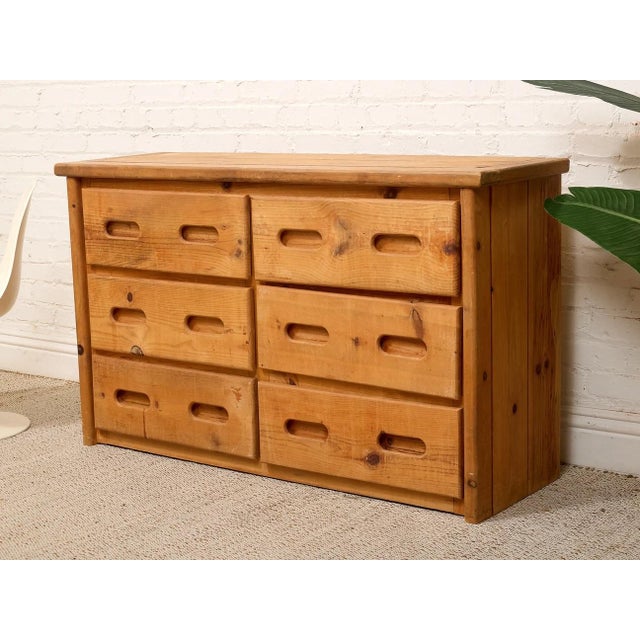 Who knew your dresser could look so good? Our Vintage collection of dressers and armories are the perfect fit for any...