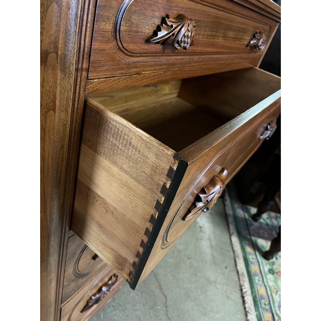 Mid 20th Century Mid 20th Century Davis Cabinet Company Chest of Drawers For Sale - Image 5 of 9