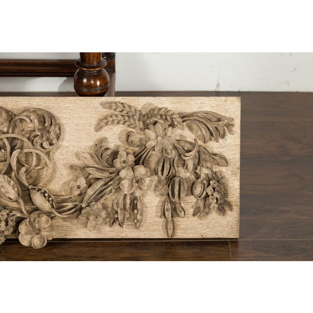 English 19th Century Carved Wooden Fragment with Fruits and Flower Garland For Sale In Atlanta - Image 6 of 10
