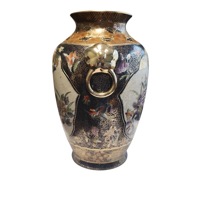 Satsuma Mid 20th Century Chinese Satsuma Large Twin Handled Vase For Sale - Image 4 of 7