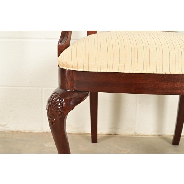 Brown Thomasville Queen Anne Carved Solid Mahogany Armchairs, Pair For Sale - Image 8 of 16