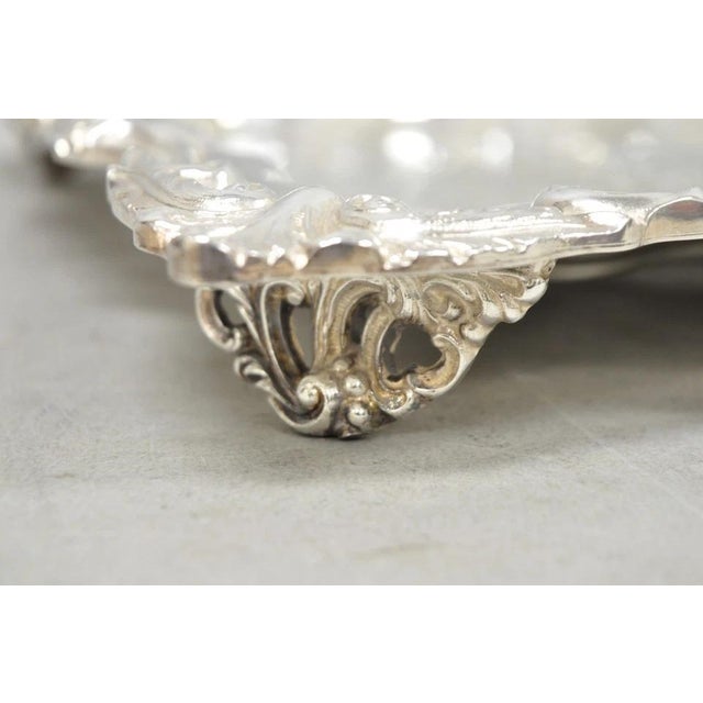 Mid 20th Century Vintage English Silver Mfg. Silver Plated Ornate Square Bar Serving Platter Tray For Sale - Image 5 of 14