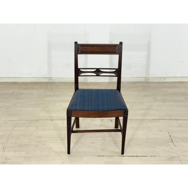 English Dining Chairs in Mahogany, Set of 4 For Sale - Image 9 of 9