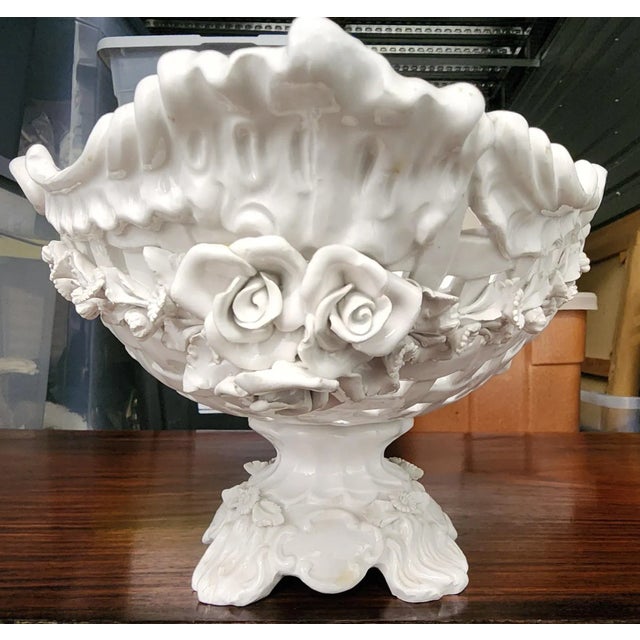 White Vintage Italian White Glazed Fine Ceramic Footed Oval Fruit Basket For Sale - Image 8 of 12