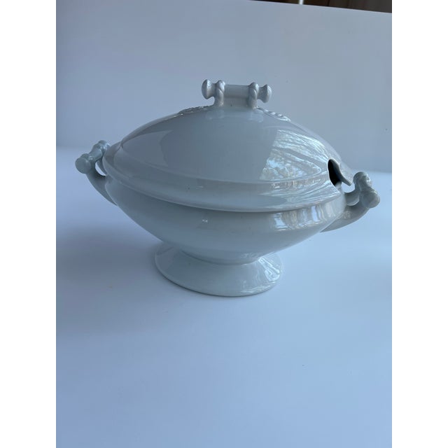 Antique J&g Meakin White Ironstone China Soup Tureen With Rope Details For Sale - Image 10 of 11