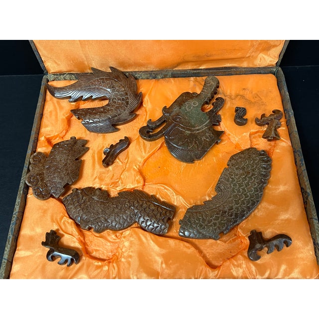 Late 20th Century Chinese Art Carved Archaic Style Puzzled Jade Plaque Dragon Sculpture Display Silk Case For Sale In New York - Image 6 of 7