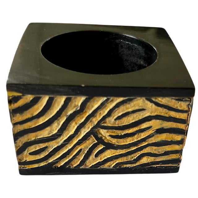 Kim Seybert 1990s Hand-Carved Wooden Safari Napkin Rings With Zebra & Giraffe Motifs - Set of 6 For Sale - Image 4 of 8