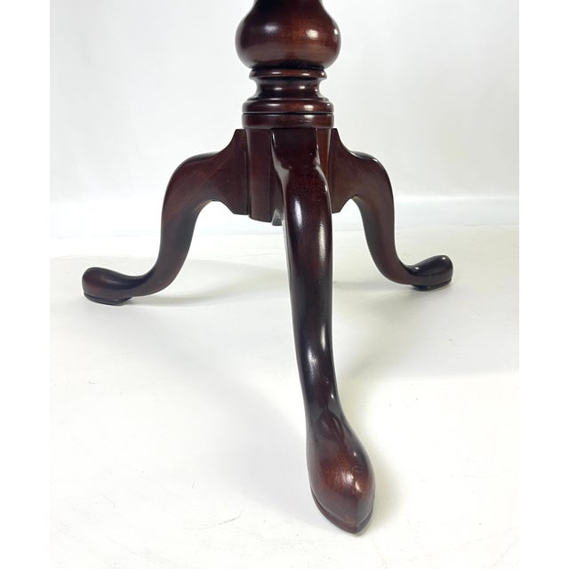 Late 20th Century Century Furniture Traditional Burl Wood and Mahogany Pedestal Drum Table For Sale - Image 11 of 15