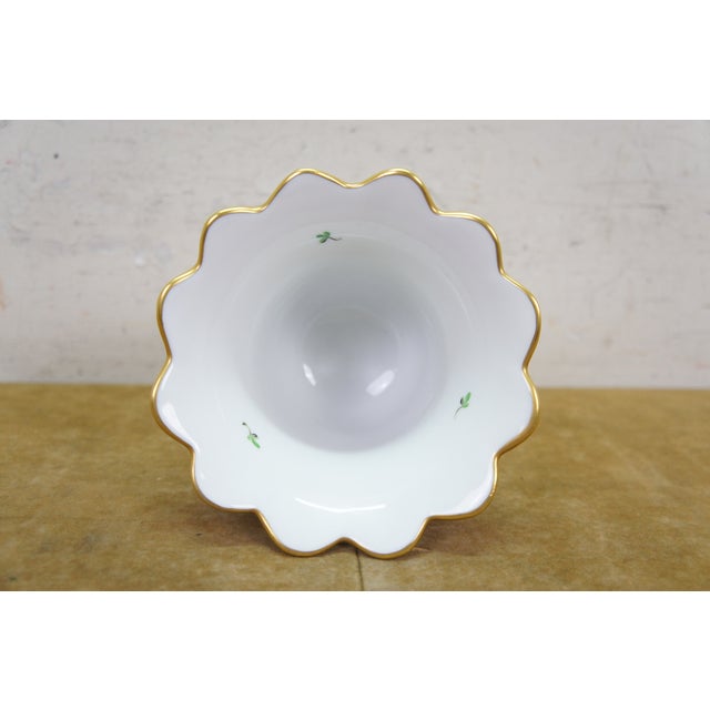 Green Vintage Herend Hungary Handpainted Openwork Basketweave Pierced Porcelain Vase For Sale - Image 8 of 14